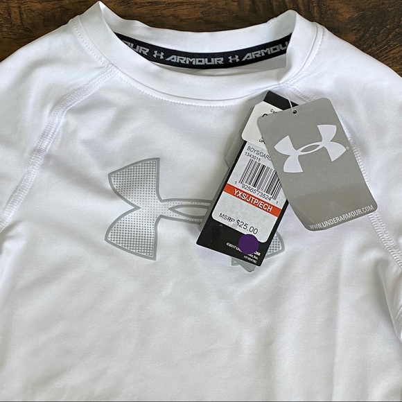 3/$36 - Boys Under Armour Fitted Tee - White - Picture 2 of 8
